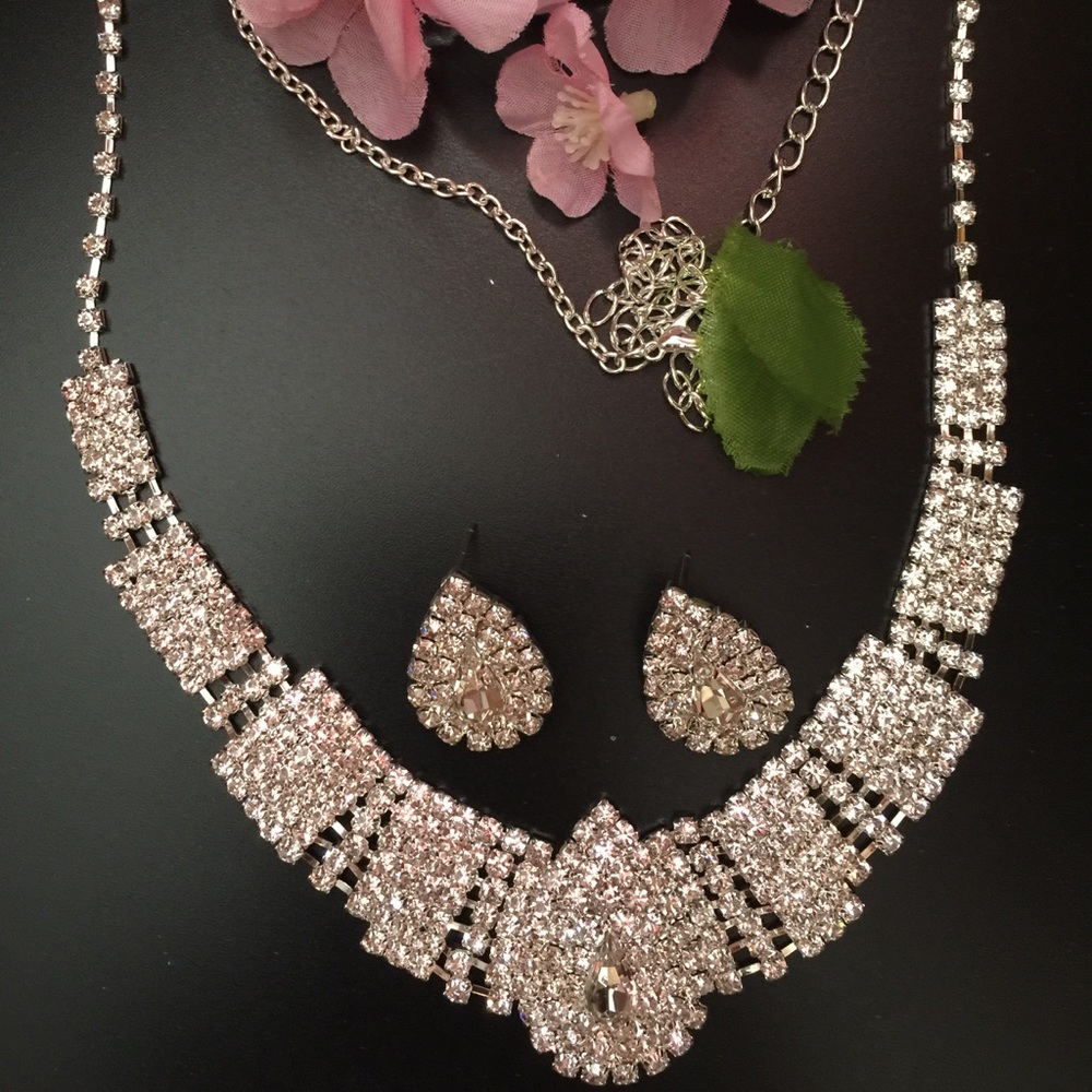 🌸New Fashion Wedding Brides Jewelry Set🌸